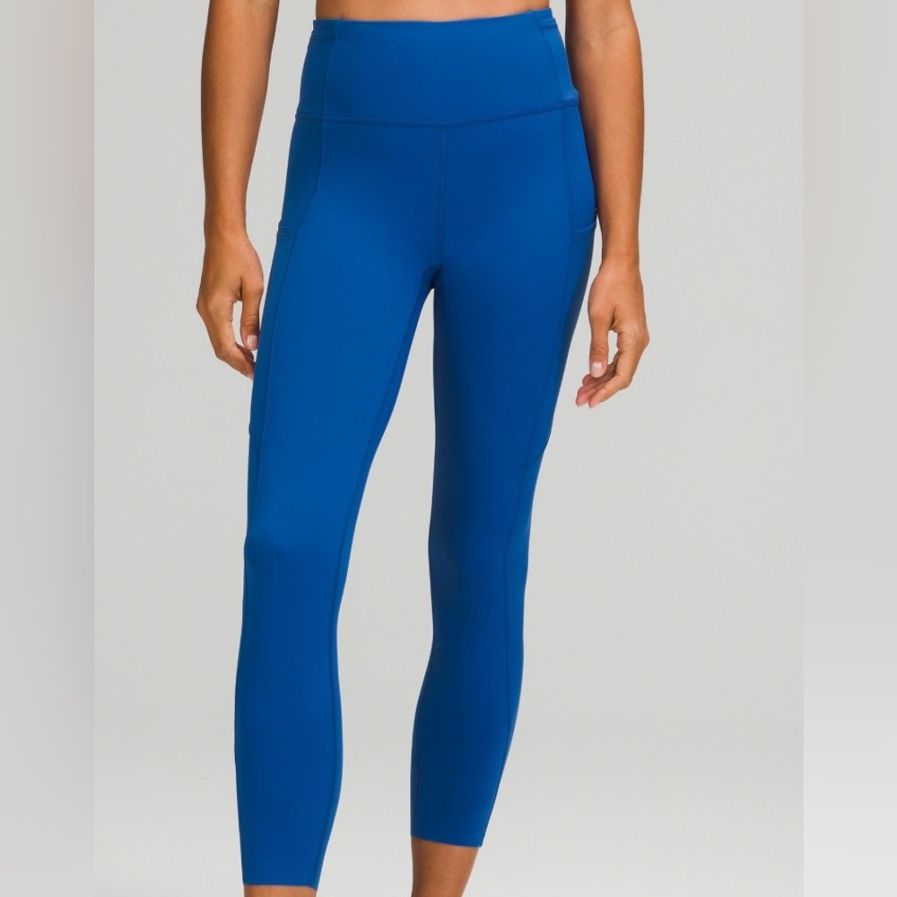 Lululemon Fast and Free High-Rise Tight 25" in Symphony Blue